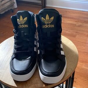 Brand New Adidas Black and White Sneakers with Gold Accents